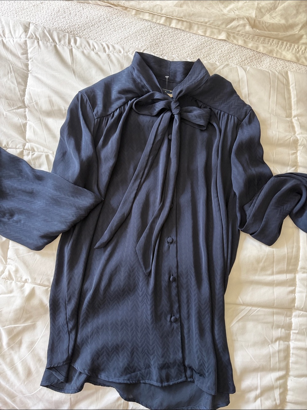 Comme Toi Bow Blouse Size L